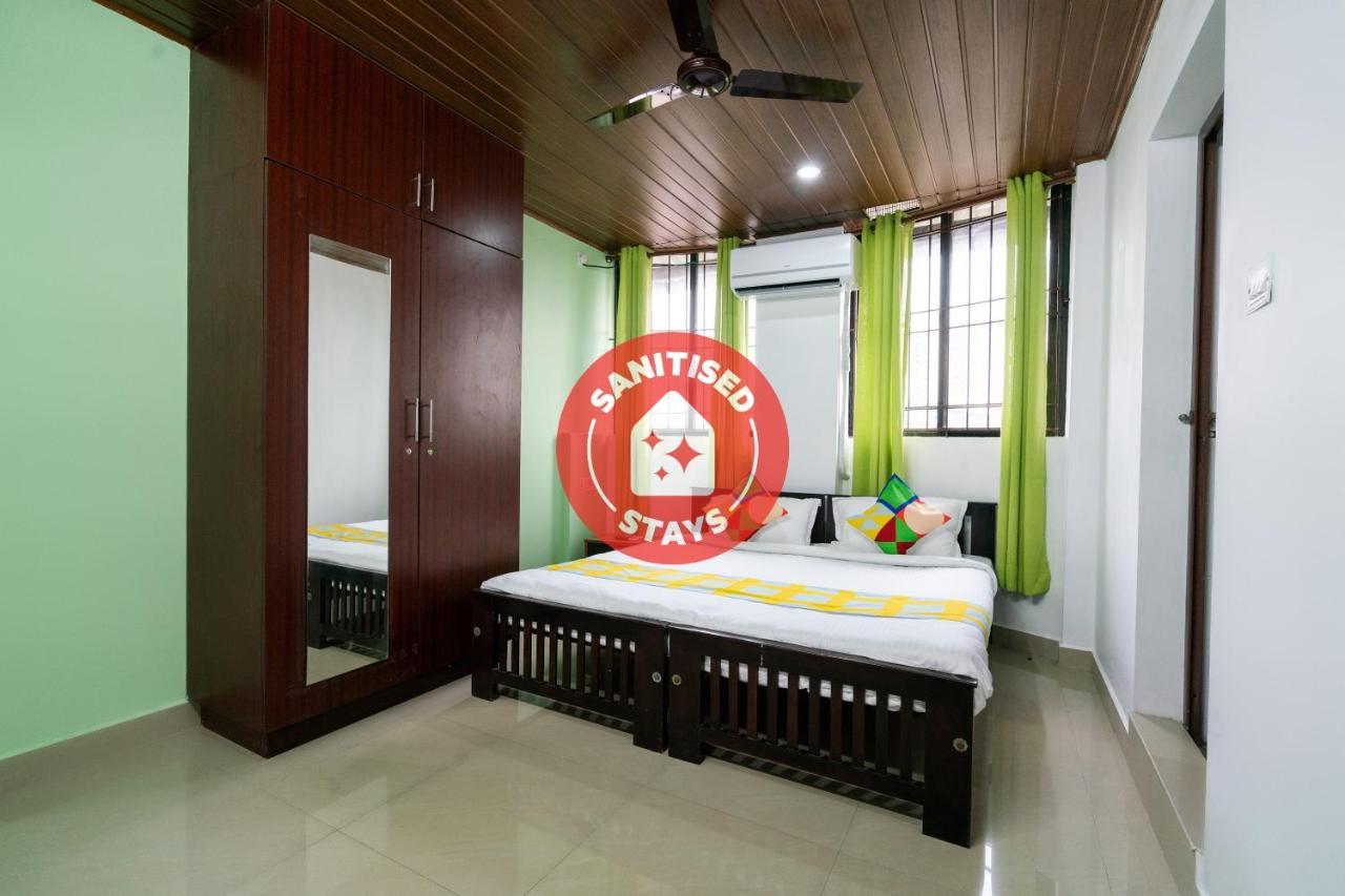 Oyo Home 49697 Aj Apartments Kochi Bagian luar foto