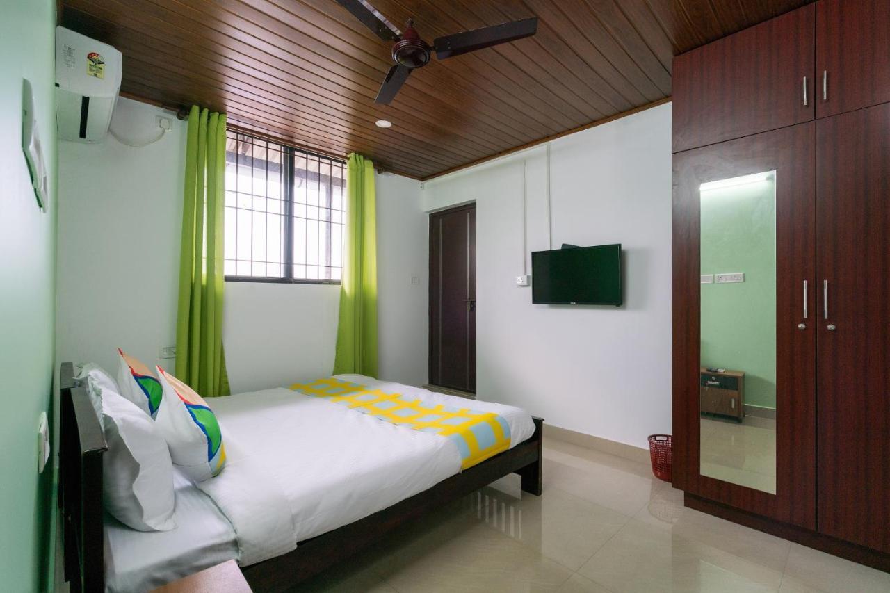 Oyo Home 49697 Aj Apartments Kochi Bagian luar foto