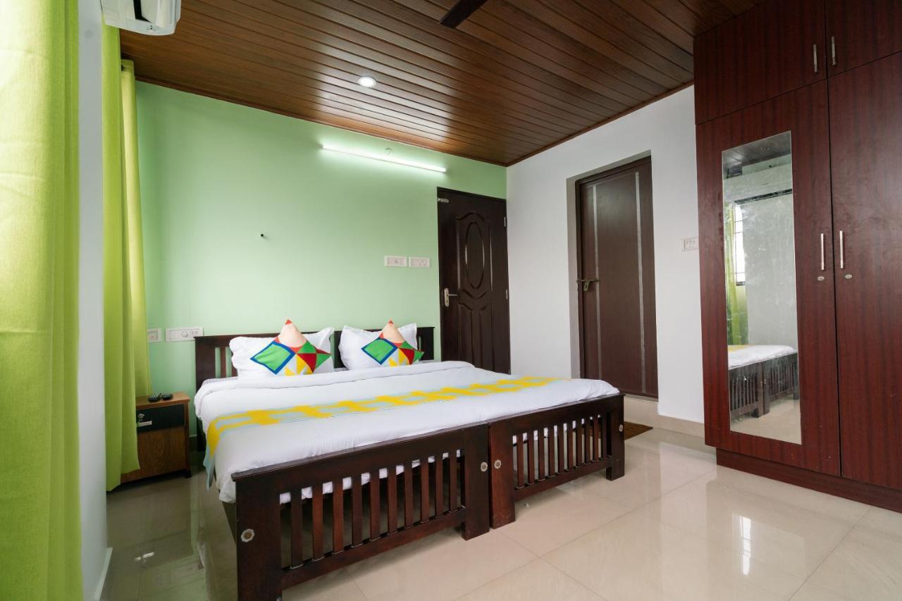Oyo Home 49697 Aj Apartments Kochi Bagian luar foto